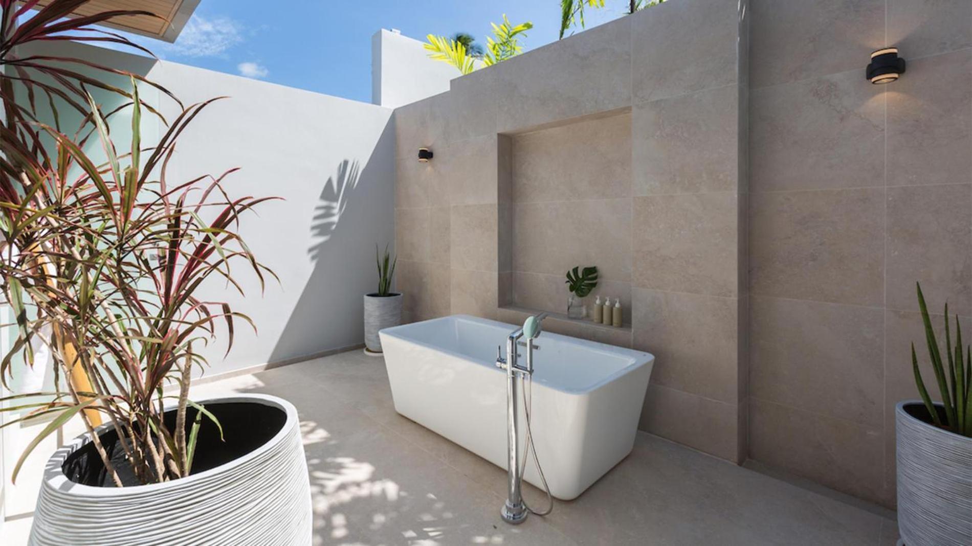 Exclusive Sea Renity A Beachfront Villa Retreat Sleeps 12 Adults And 6 Kids Laem Sor Buitenkant foto